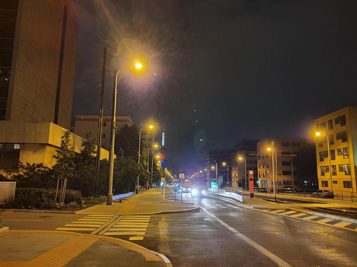 花园享乐公寓 布拉格 外观 照片